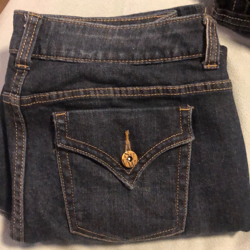 Simply Vera. Vera Wang jeans.